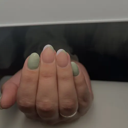 French manicure